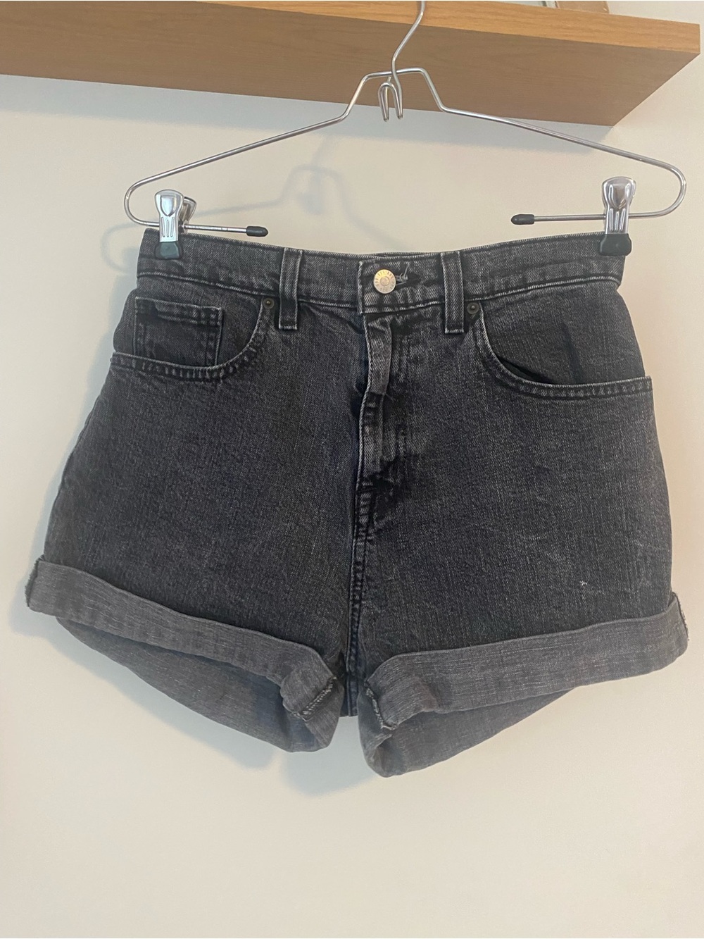BDG Mom Shorts Size 26 High Rise Rolled Cuff Hem Black Dark Wash
